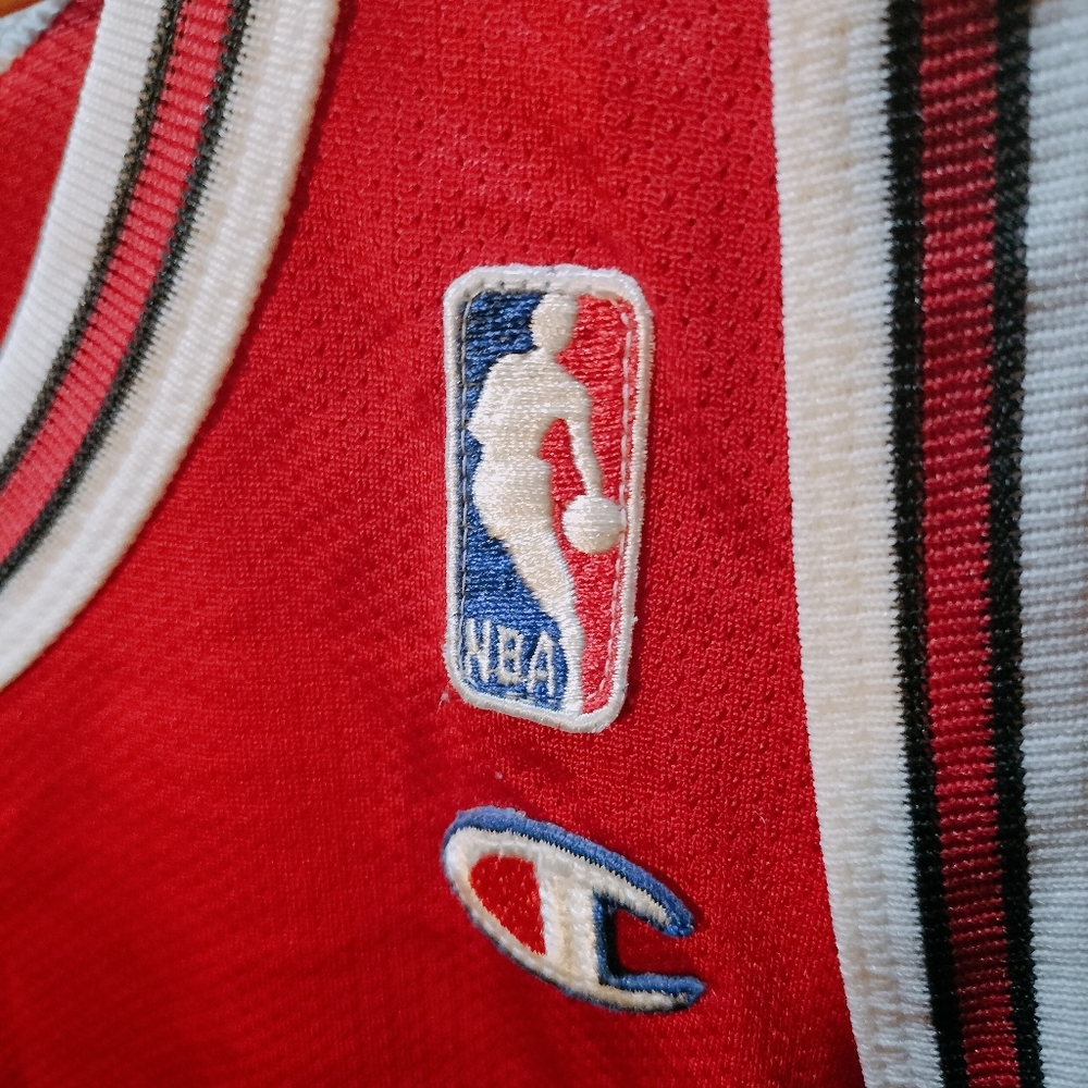 Mens Champion NBA size 44 L, Michael Jordan Jersey NBA 2nd time in.